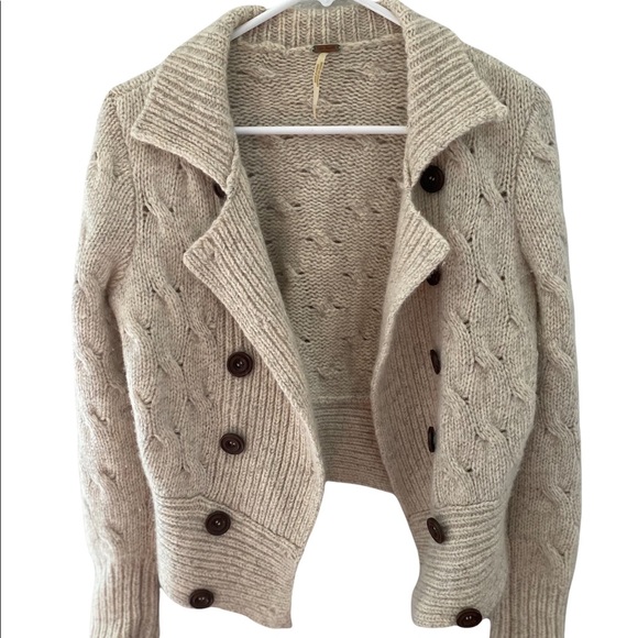 Free People Jackets & Blazers - FREE PEOPLE Cable Knit Blazer/Jacket